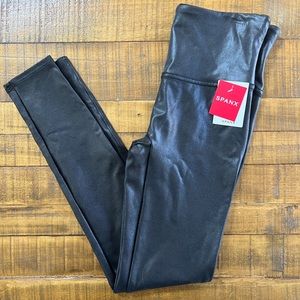 NWT Spanx Faux Leather Leggings Size M